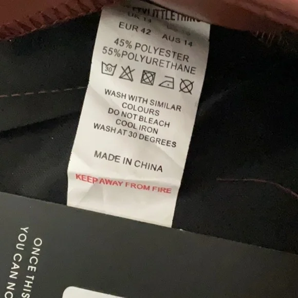 Pretty Little Thing Tall Chocolate Lace Up PU Trouser - Picture 5 of 5